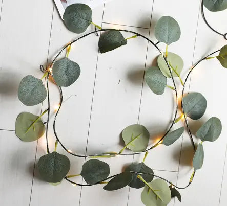 Maple Leaf Rattan 100 LED lamp x 10 meters